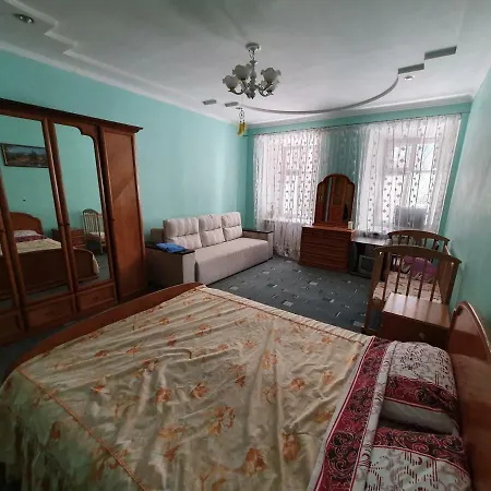 Lama House Guest house *